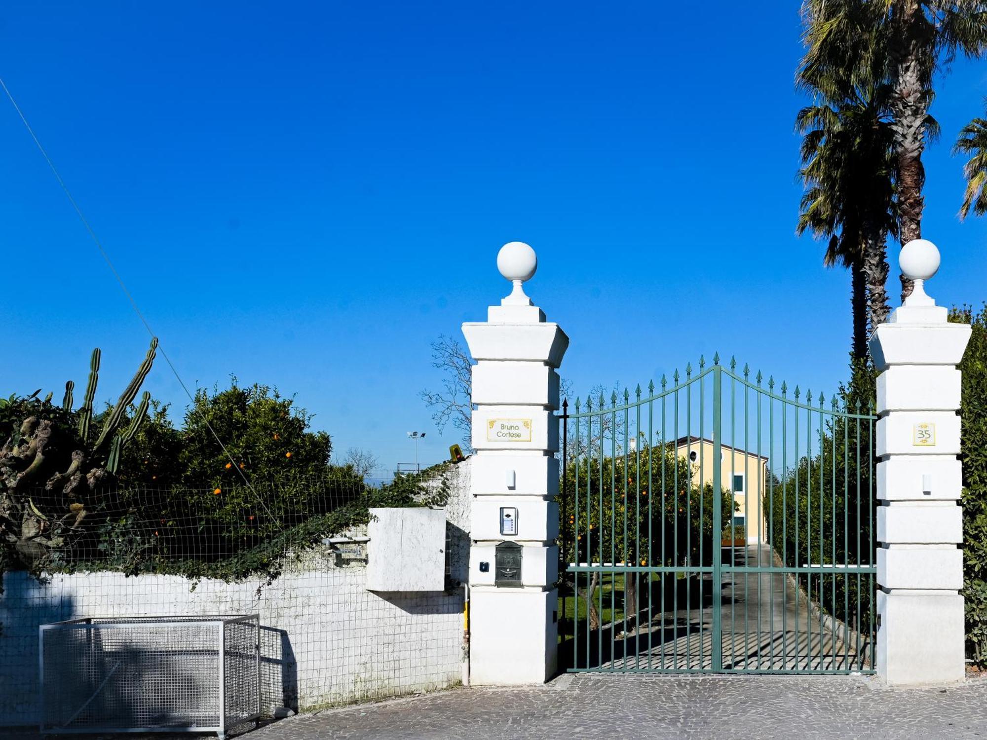 Don Peppe Rooms : Villaggio Green Sant'Angelo in Formis Exteriér fotografie